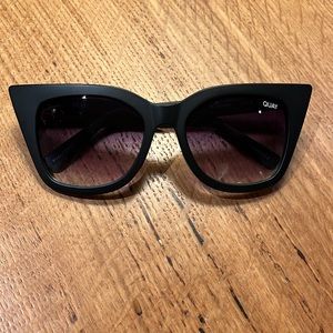 Quay Australia Harper Frames in matte black with Fade Lens